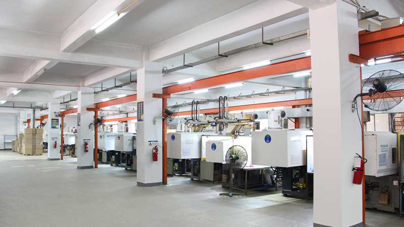 乳化切削液配方解析：为何它特别适合模具加工？